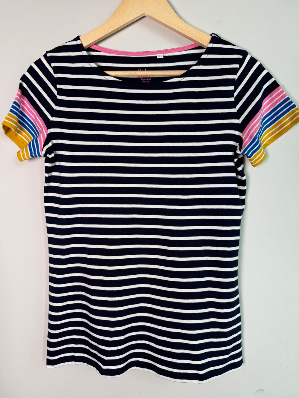 Boden Navy Striped Tee Rainbow Cuff Sleeve Boat Neck Sz 4